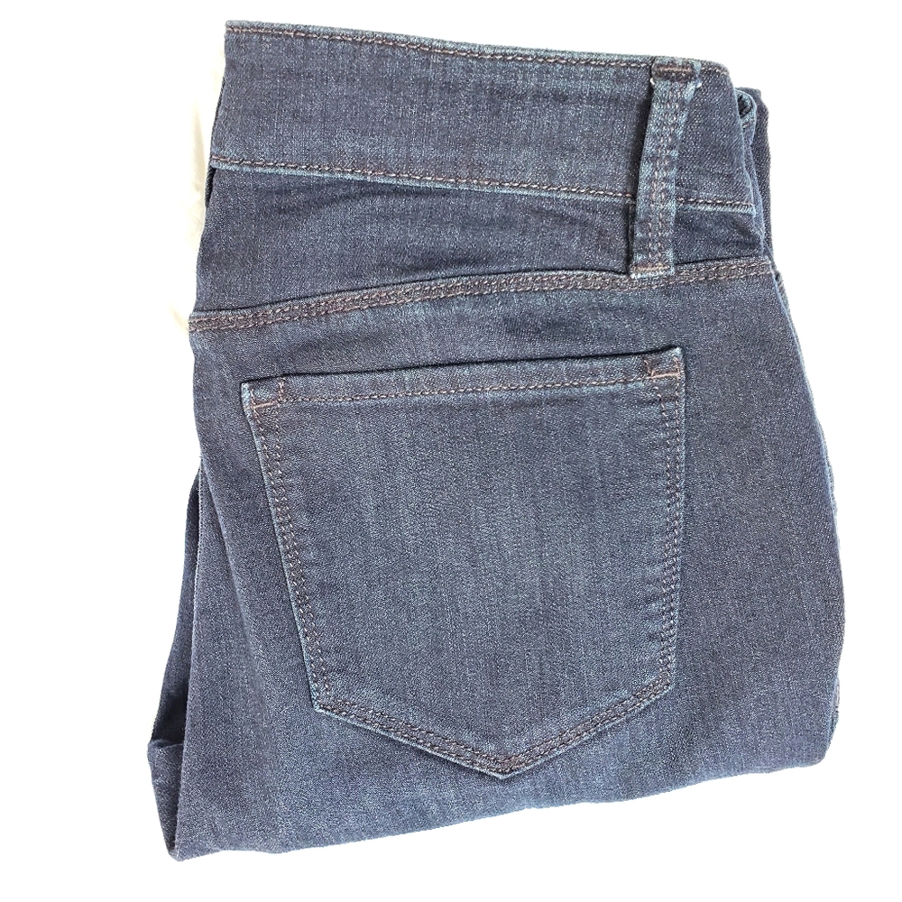 EUC Ann Taylor Skinny Curvy Jeans 2